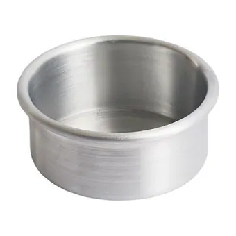 Moldes redondos de aluminio · 3 in de alto