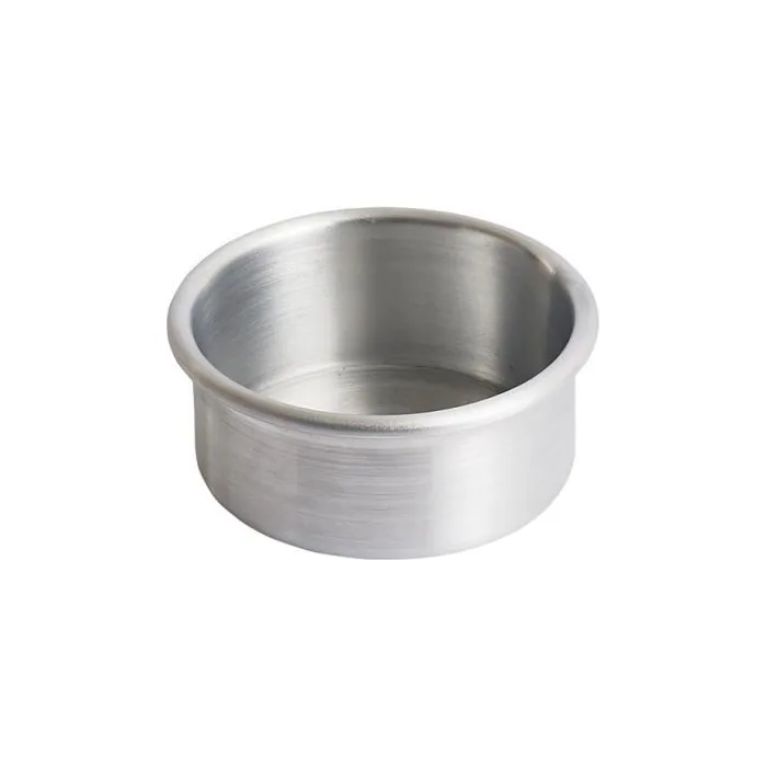 Moldes redondos de aluminio · 3 in de alto